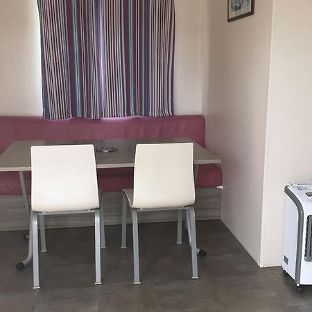 Mobil Home 6-8 Places Parcelle 4 Climatise Biville-sur-Mer ภายนอก รูปภาพ
