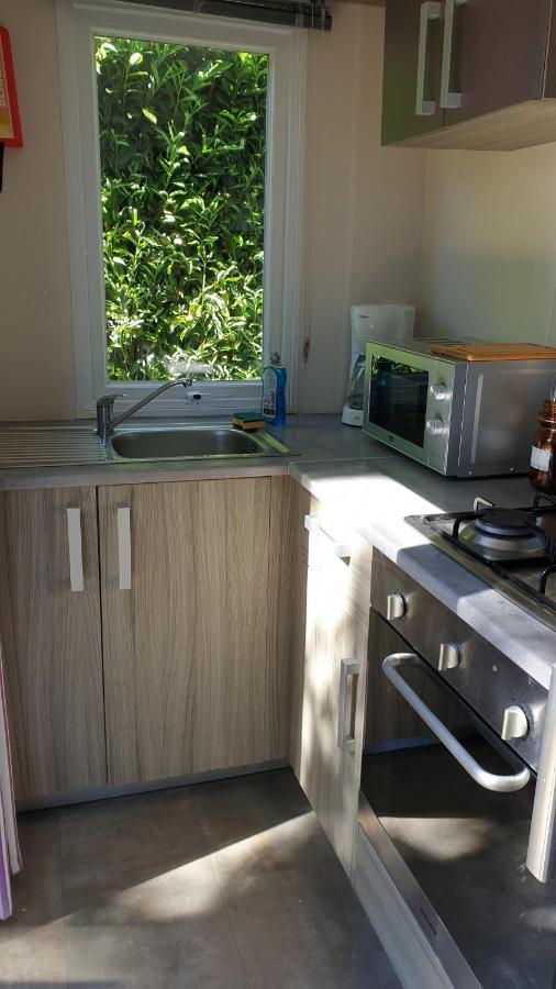 Mobil Home 6-8 Places Parcelle 4 Climatise Biville-sur-Mer ภายนอก รูปภาพ
